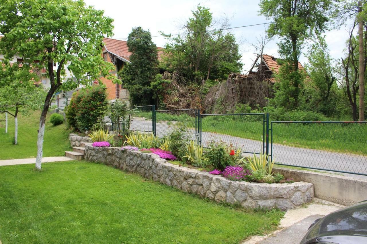 Paula Apartma Slunj